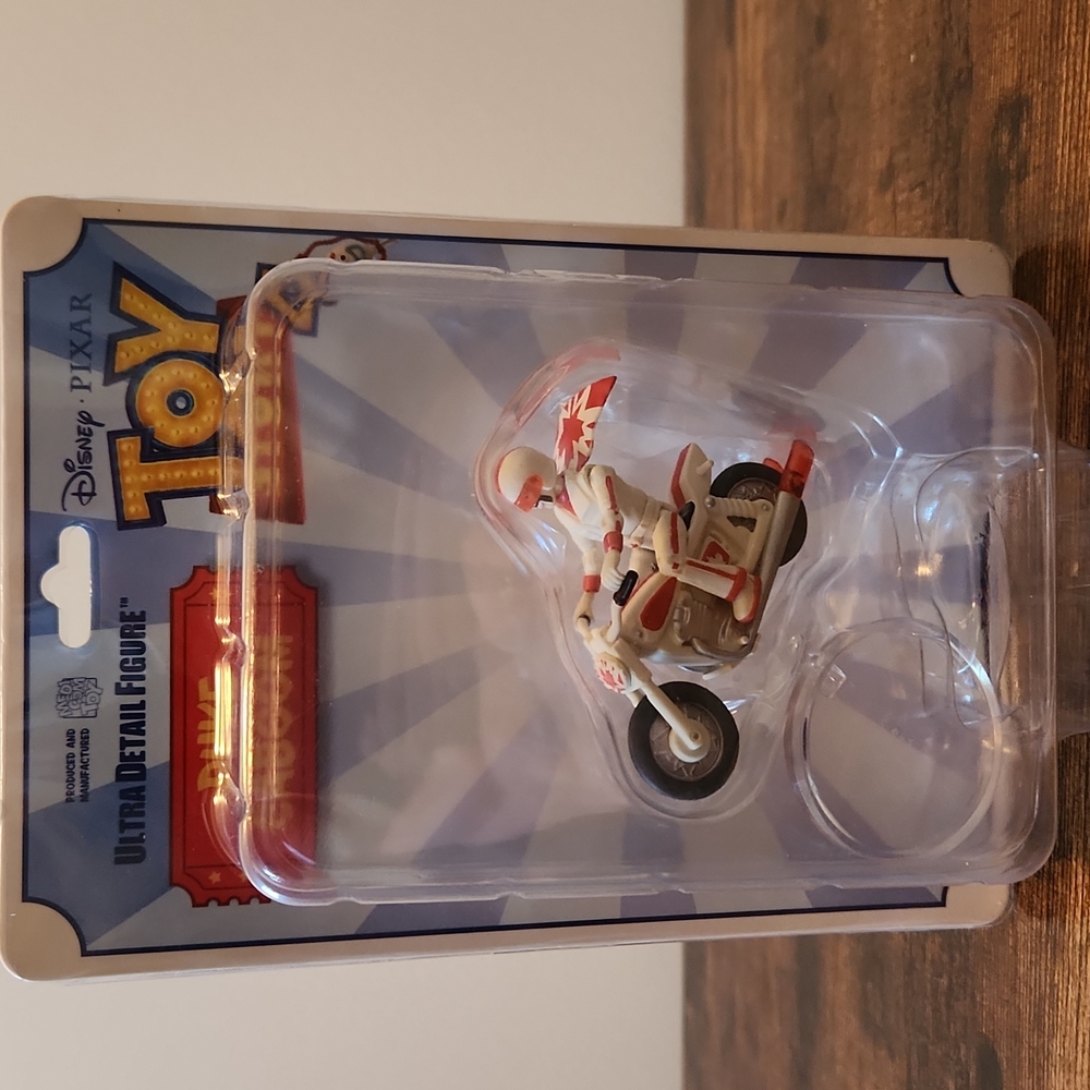 Ultra Detail figure